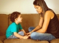 经常发脾气的家长，会对孩子造成哪些伤害？