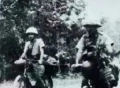 抗日战争时，日军让汉奸骑自行车，自己却在地上跑，为什么？