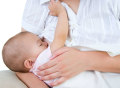 母乳喂养的宝宝，每次吃多长时间才能饱？