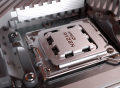AMD 晒锐龙 7000 处理器/AM5 平台高清照