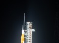 发射在即 美登月火箭发射台遭雷击