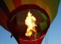 热气球还是氢气球？失控后升空，会越升越高吗？