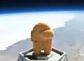 智利食品商与游戏联动，将《Among Us》船员造型鸡块送上太空