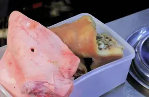 美食厨房 | 农家猪头肉