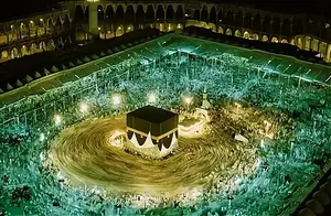 伊斯兰教圣地，无数穆斯林朝拜的“黑房子”，里面究竟有些什么？