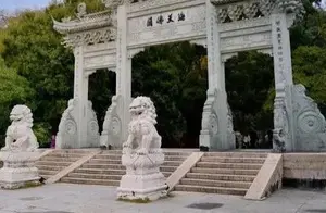 海天佛国——法雨禅寺