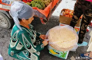 新疆游记｜库车大巴扎：维吾尔族集市的“两种逛法”
