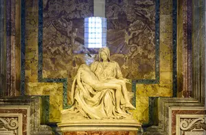 意大利游记(22) 梵蒂冈-圣彼得大教堂-雕塑《圣殇》和《青铜华盖》