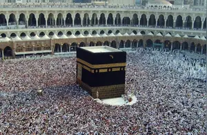 伊斯兰教圣地：无数信徒朝拜的“黑房子”里，究竟有些什么？