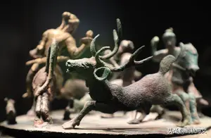 “抚仙湖水下古城”、“牛虎铜案”，考古为我们揭秘消失的古滇国