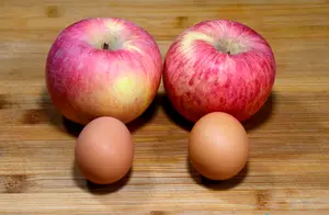 苹果加2个鸡蛋实在太香了，好吃营养，我家一周吃6次，每次都吃光
